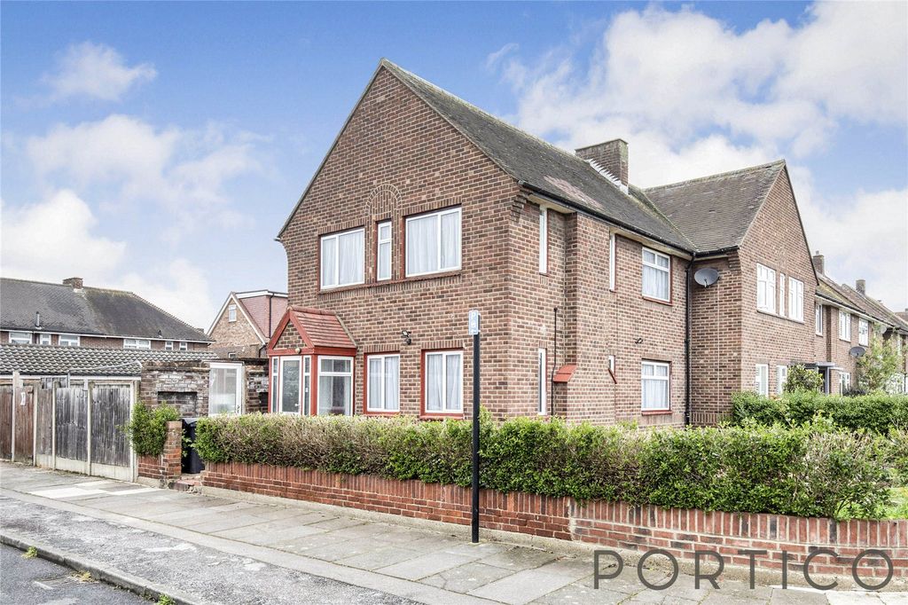 Property photo 1 of 10 Picture No. 11