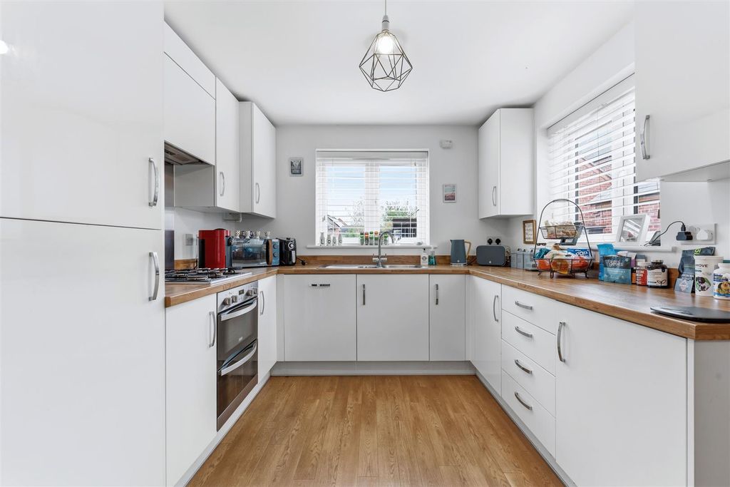 Property photo 3 of 25 Dsc03859.Jpg