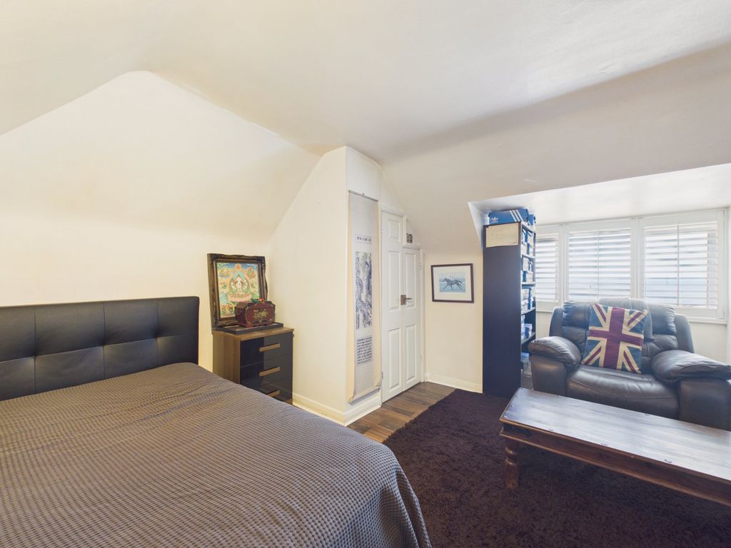 Additional image 11 of 2 bed flat for saleThe Parade, Folkestone, Kent CT20
