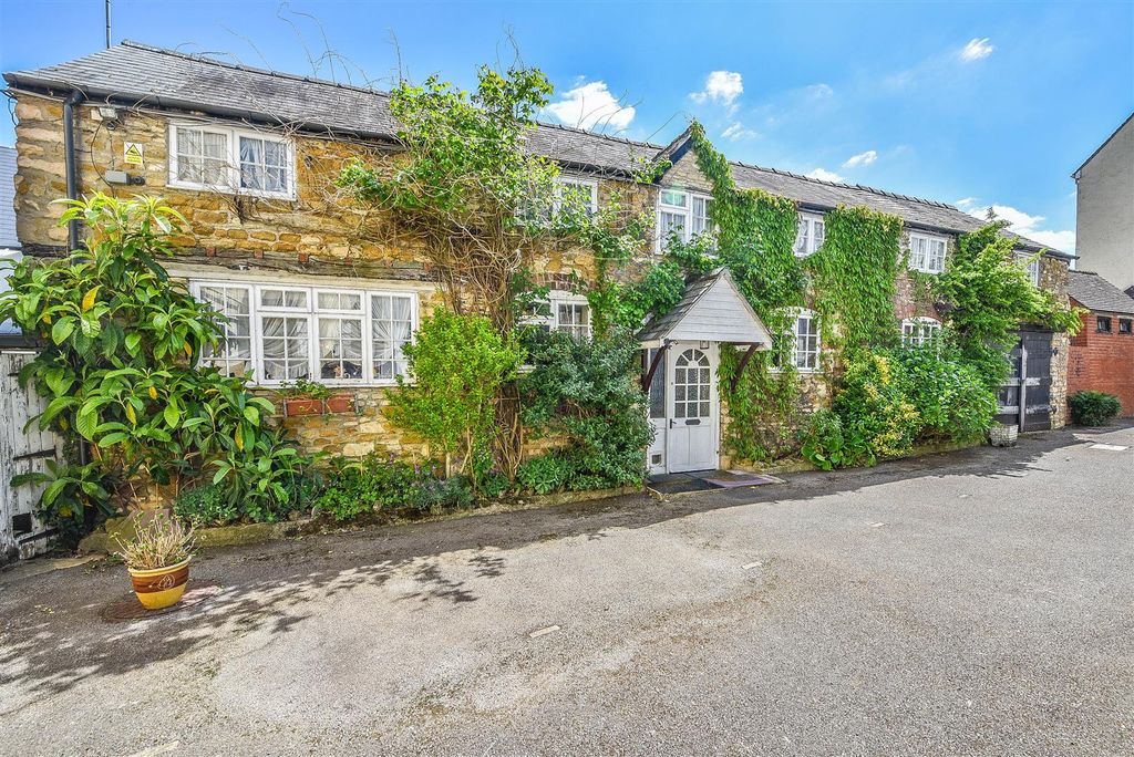 Property photo 1 of 27 Cp4_5976-2.Jpg
