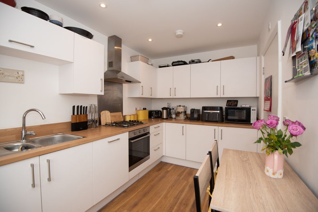 Property photo 3 of 21 Dsc_2177