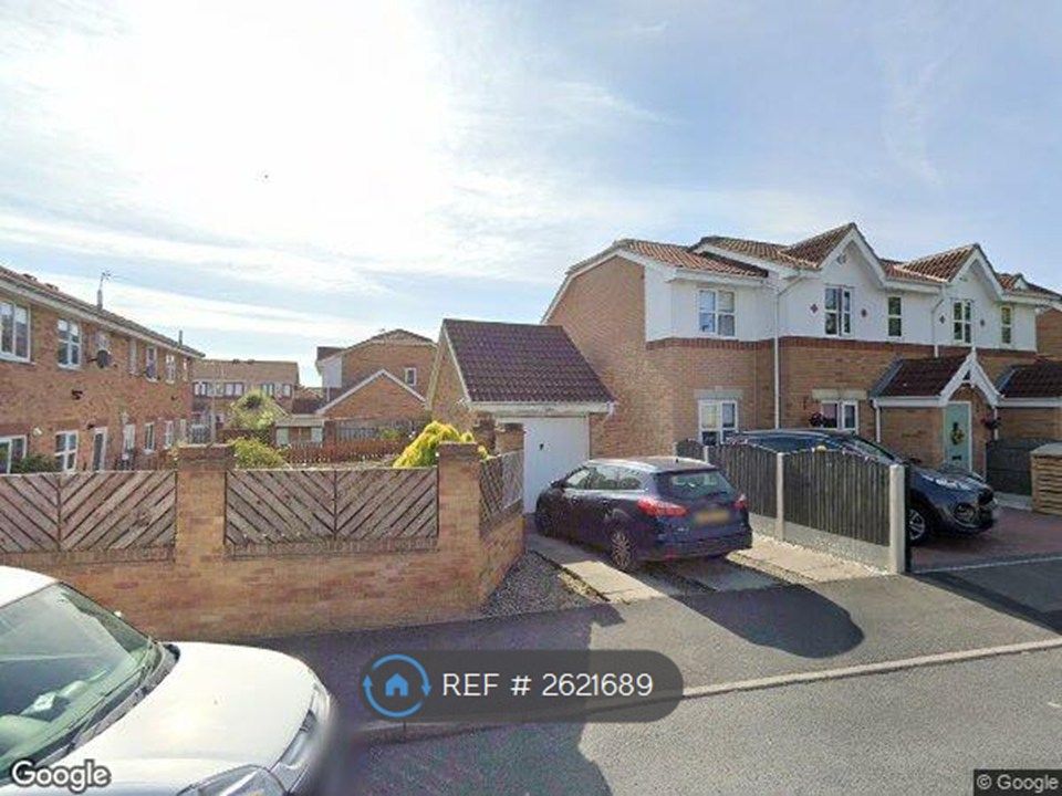 Property photo 1 of 35