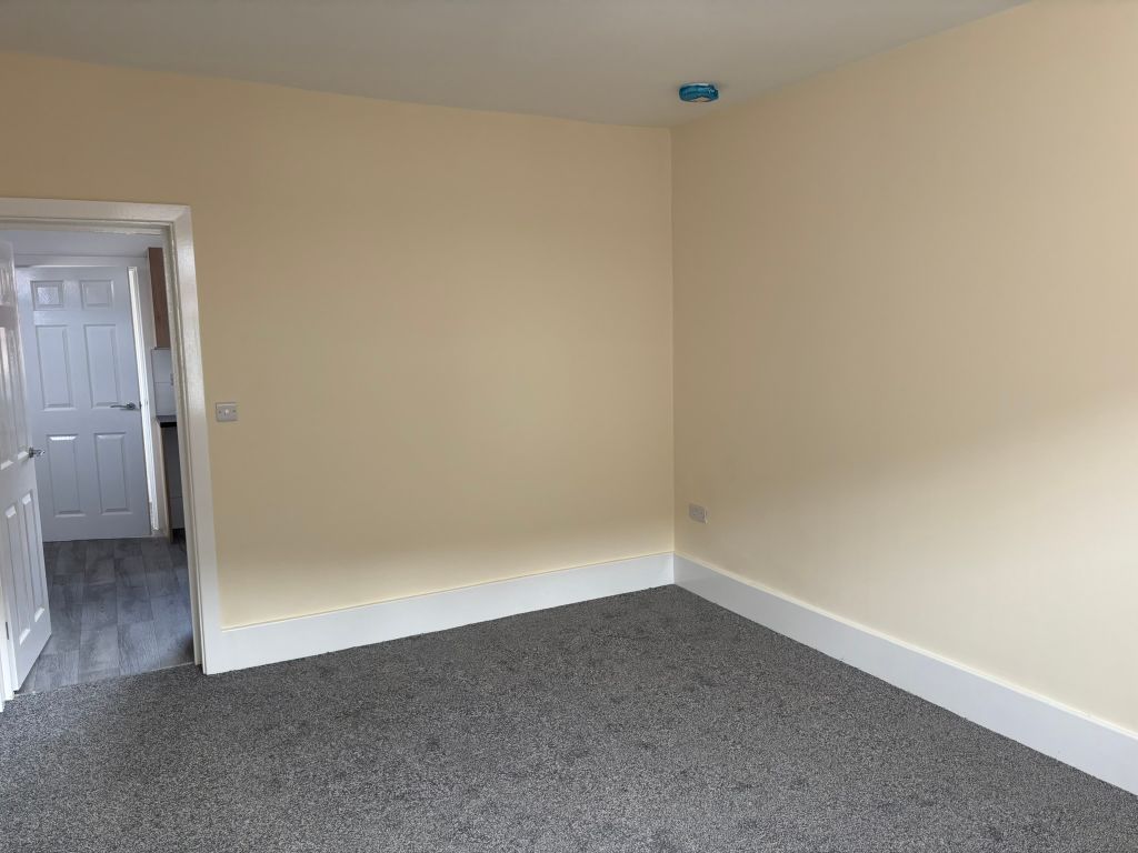 Property photo 2 of 9 Living Room