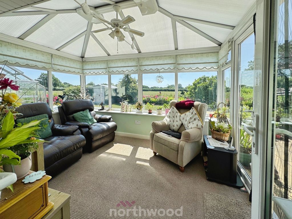 Property photo 3 of 29