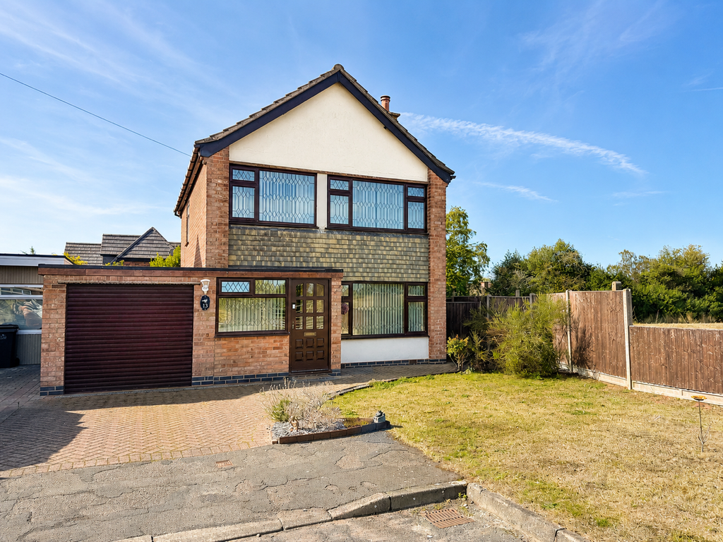 Property photo 1 of 13 4E5E5459-98C6-446D-A434-Bd17De5D9Ae1