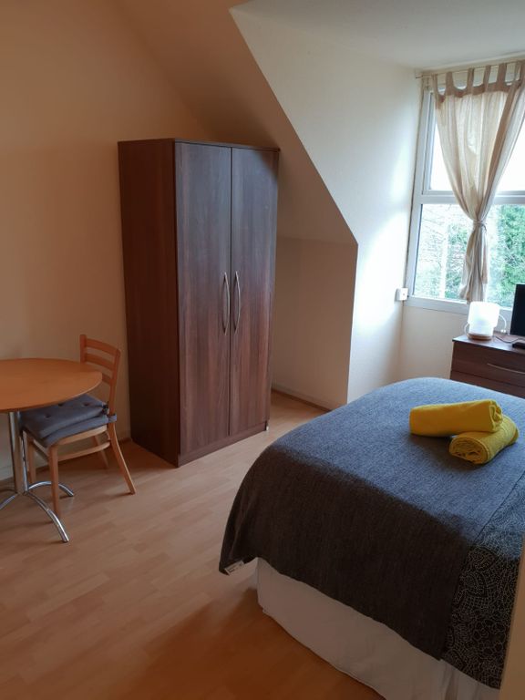 Property photo 3 of 5