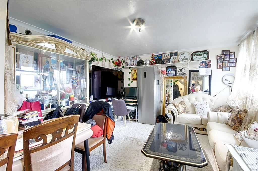 Property photo 2 of 8 Picture No. 07