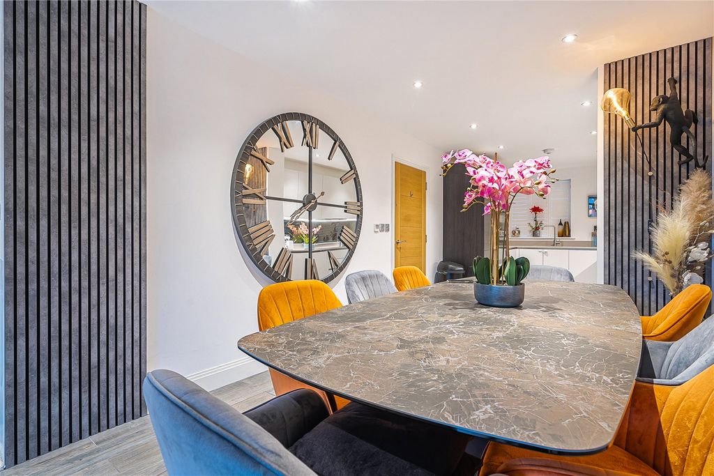 Property photo 3 of 13 Picture No. 05