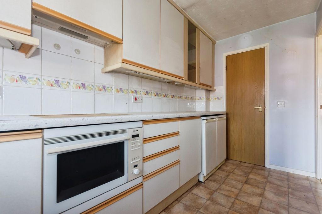 Property photo 3 of 15 Pbox-Img.Jpg