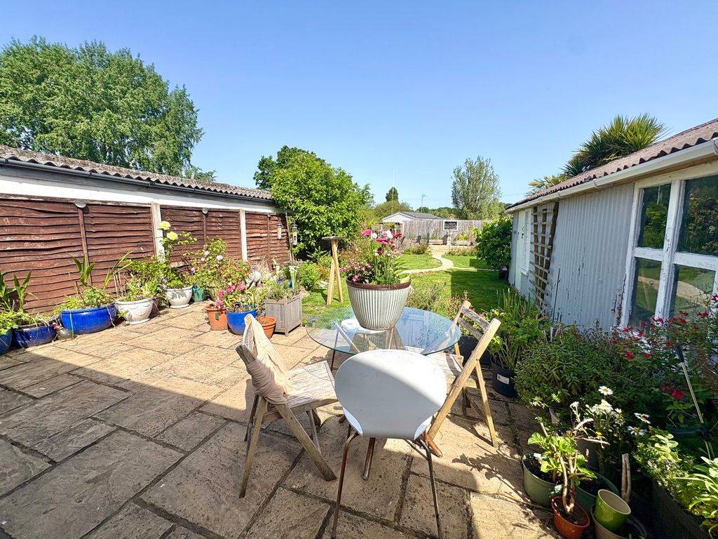 Property photo 3 of 30