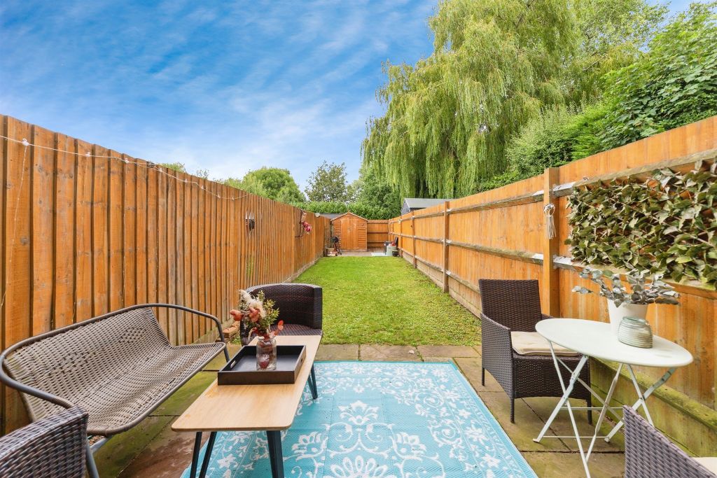 Property photo 2 of 17