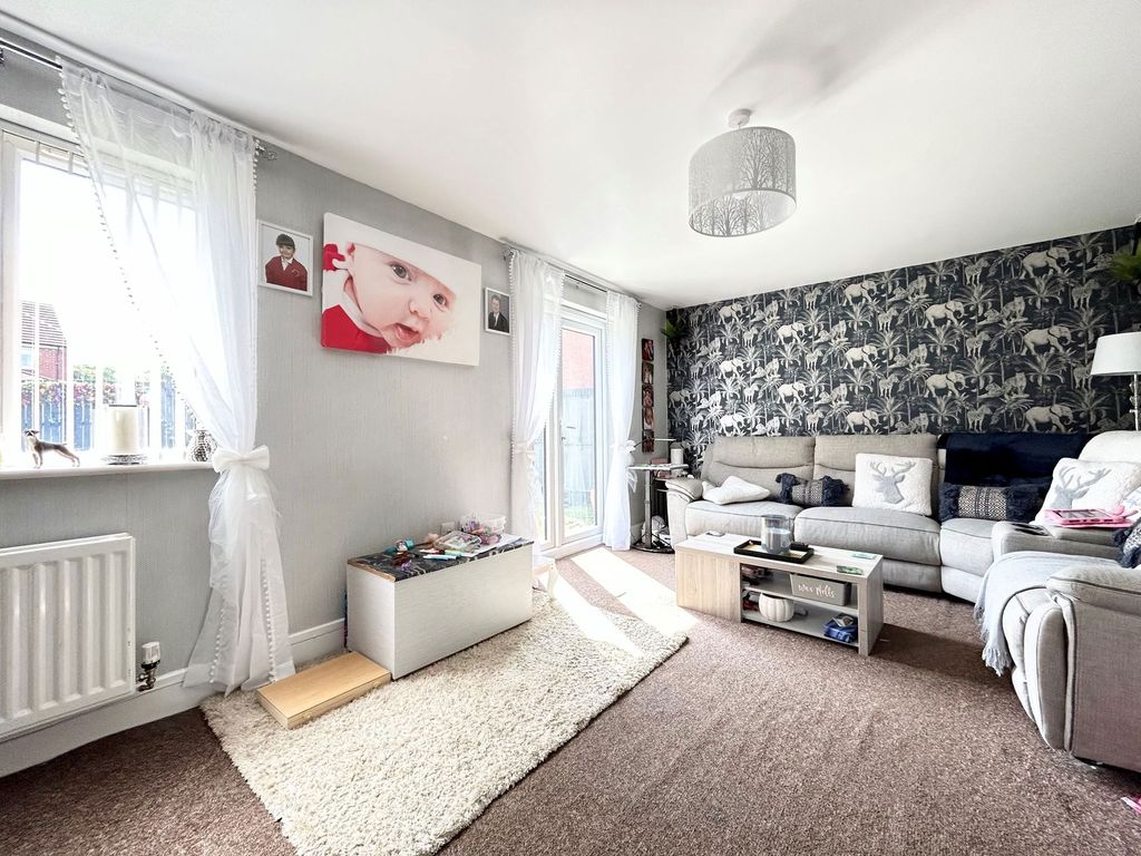 Property photo 3 of 16