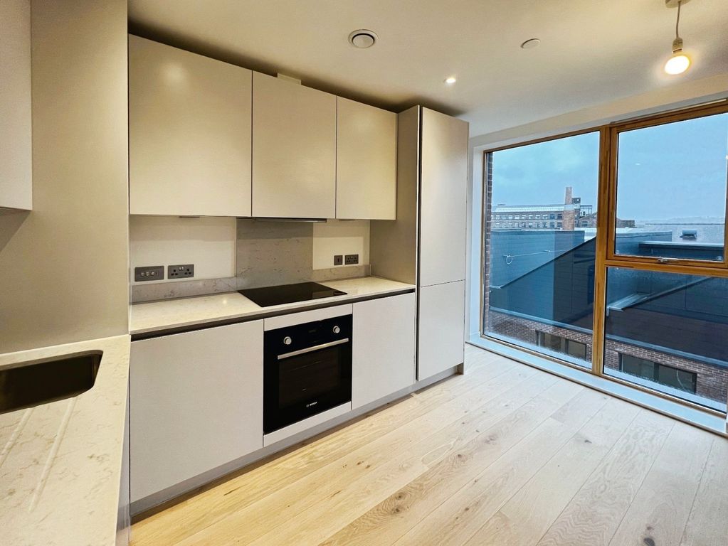 Property photo 3 of 12 Picture No. 24