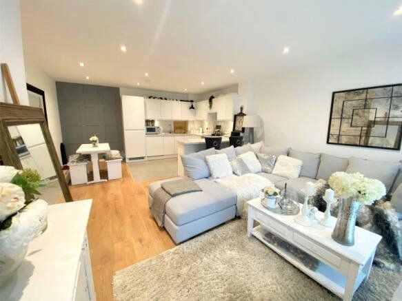 Property photo 2 of 9 Picture No. 03