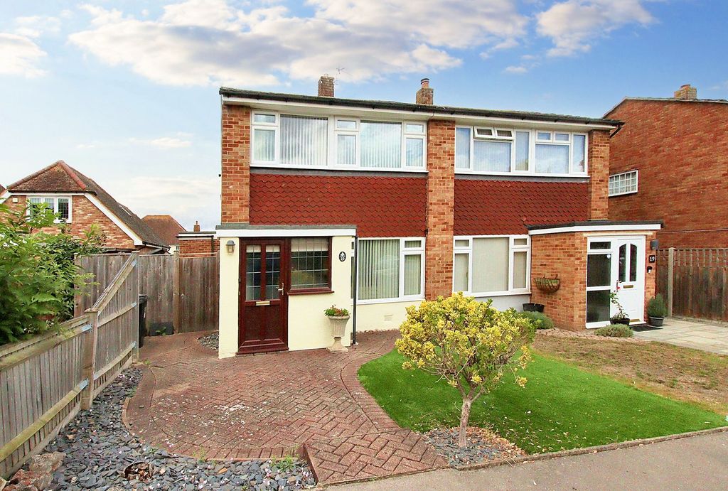Property photo 1 of 15