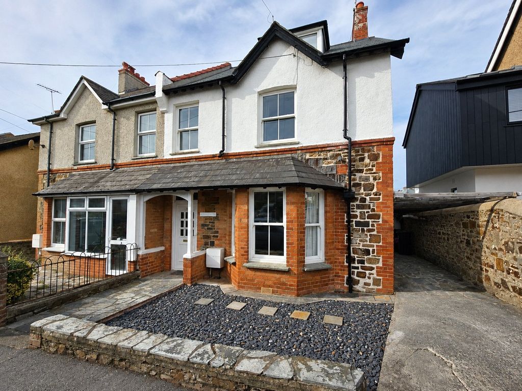 Property photo 1 of 16 Picture No. 18