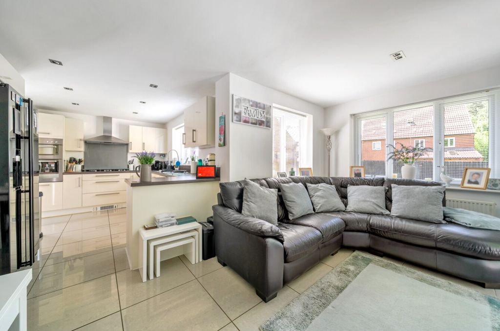 Property photo 3 of 28 1484571-10-6A3d9d725A487