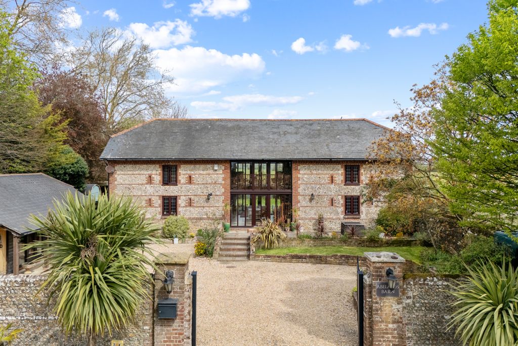 Property photo 1 of 27