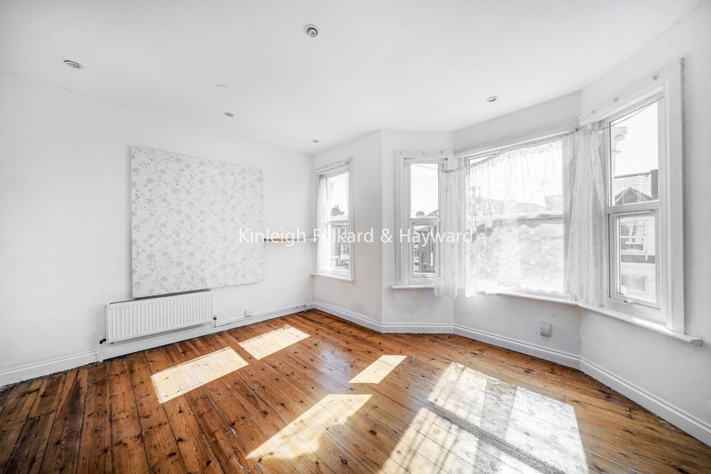 Property photo 2 of 11 Picture No. 01