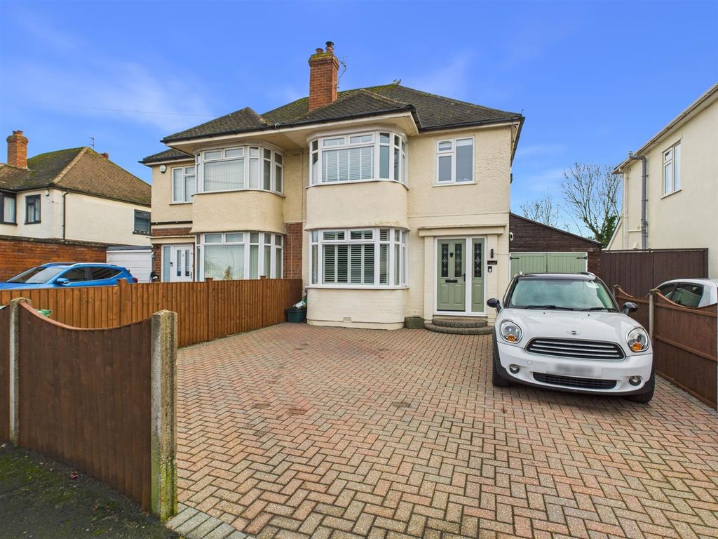 Property photo 1 of 17