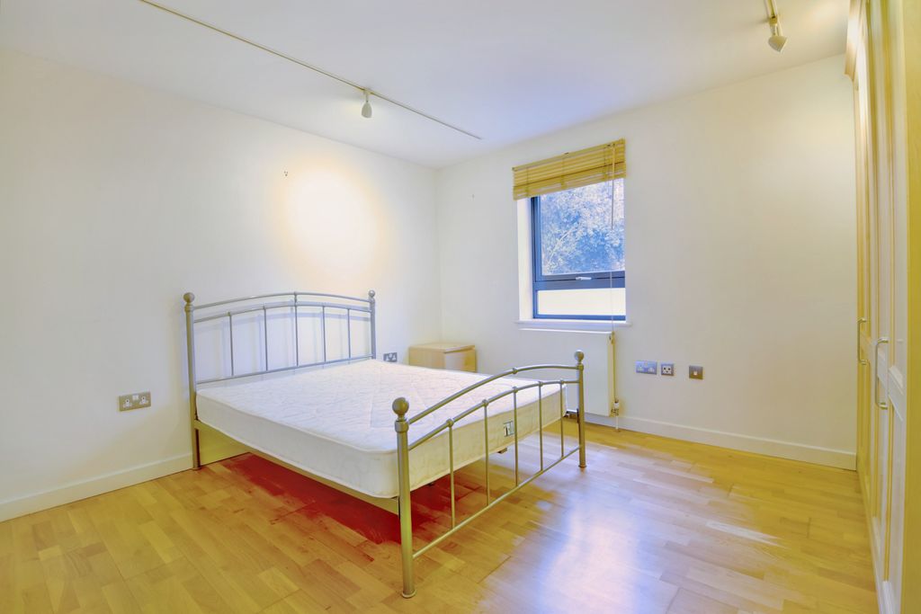 Property photo 3 of 7