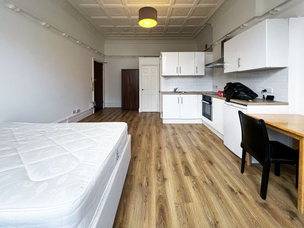 Property photo 2 of 4 Photo 3