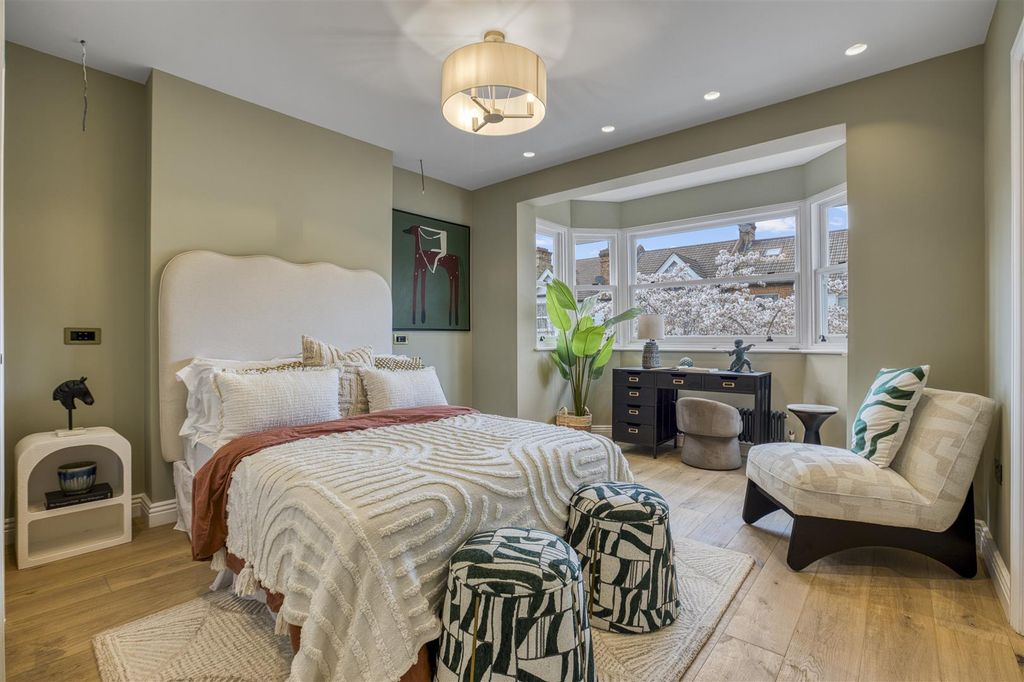 Property photo 3 of 25 889A9331_Hdr.Jpg