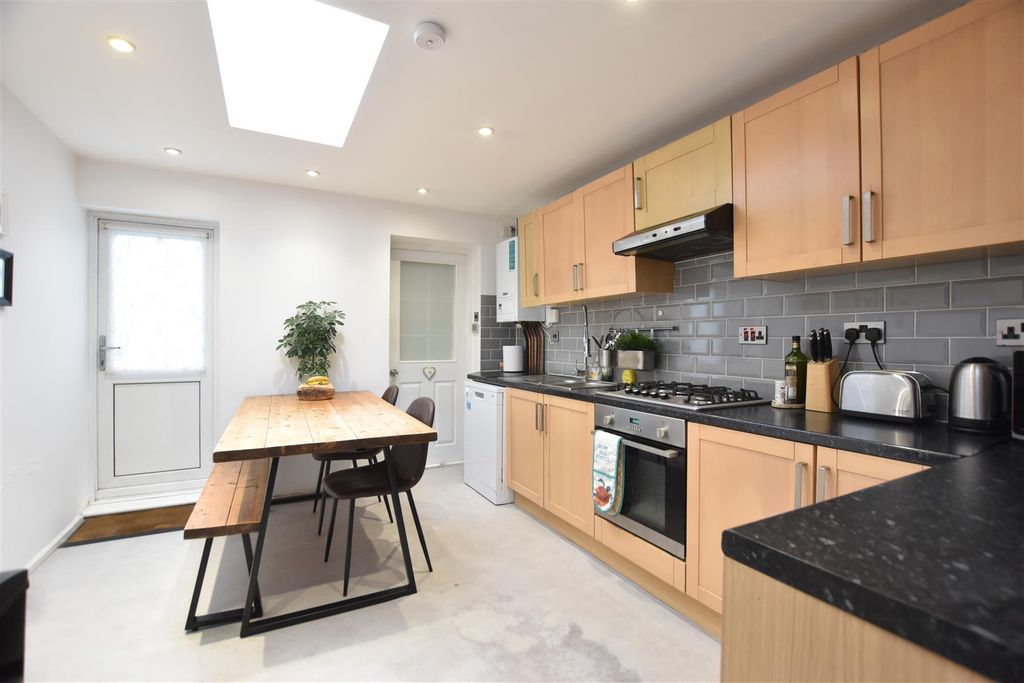 Property photo 2 of 11 Dsc_3298.Jpg