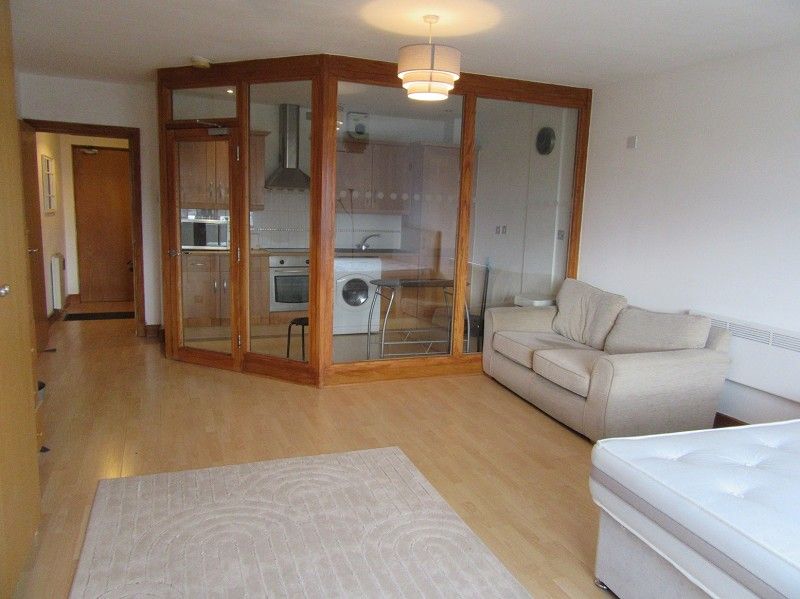 Property photo 3 of 9 Studio Rear View