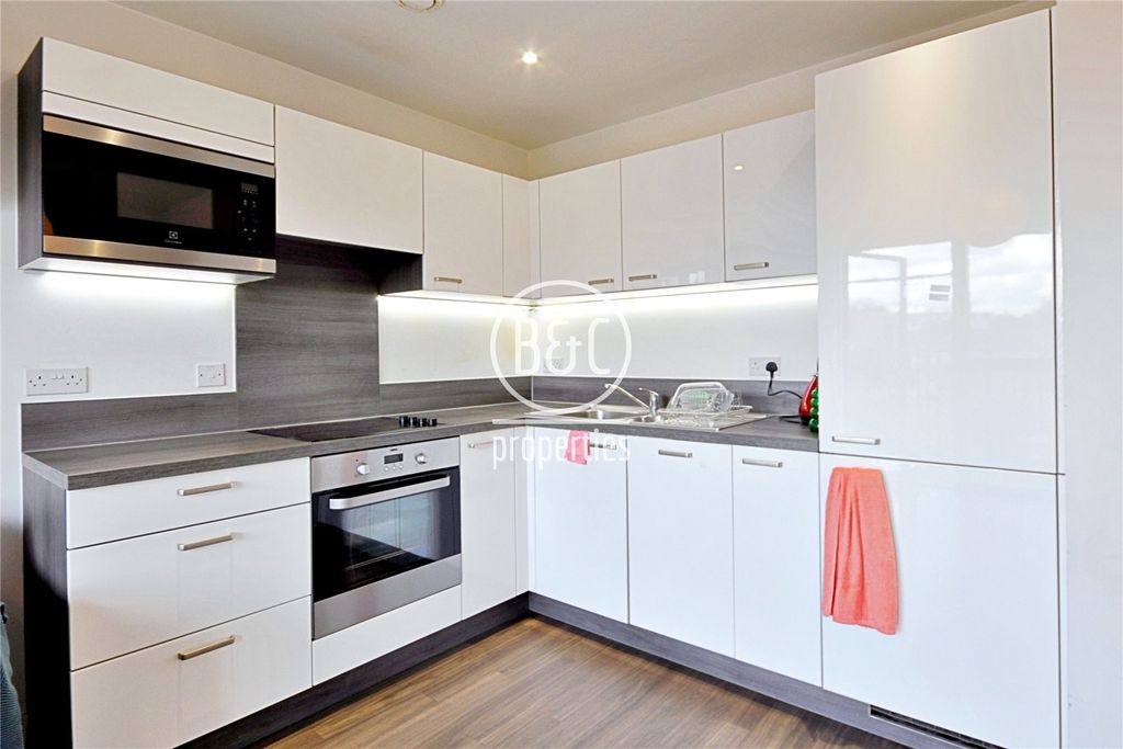 Property photo 3 of 7 Picture No. 13