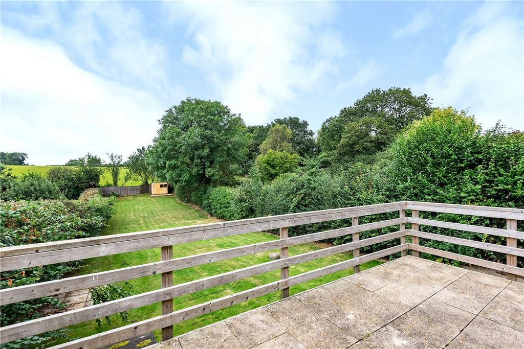 Property photo 2 of 9 Picture 2