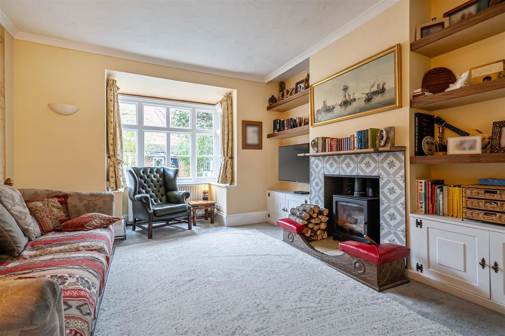 Property photo 3 of 18 1387951-12-6942Bcc63908B.Jpg