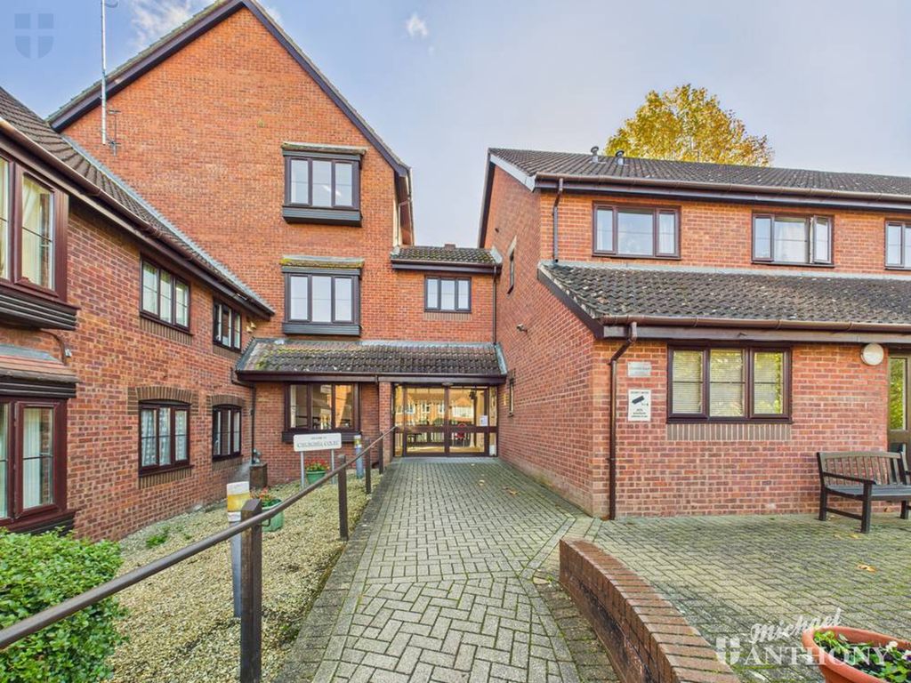 Property photo 1 of 8 Cam03852G0-Pr0462-Still007-Thumbnail-H750-70