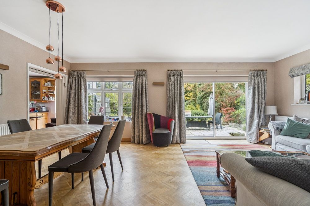 Property photo 3 of 14