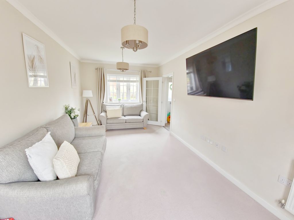 Property photo 3 of 24 149Ba71F911dc4ee363F8930Cef917F7A6E963Be.Jpg