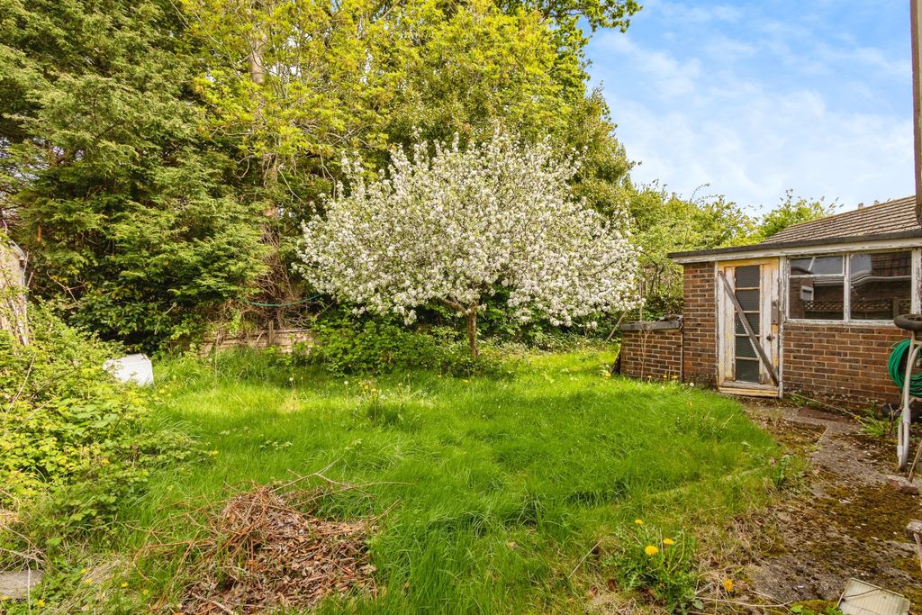 Property photo 2 of 15