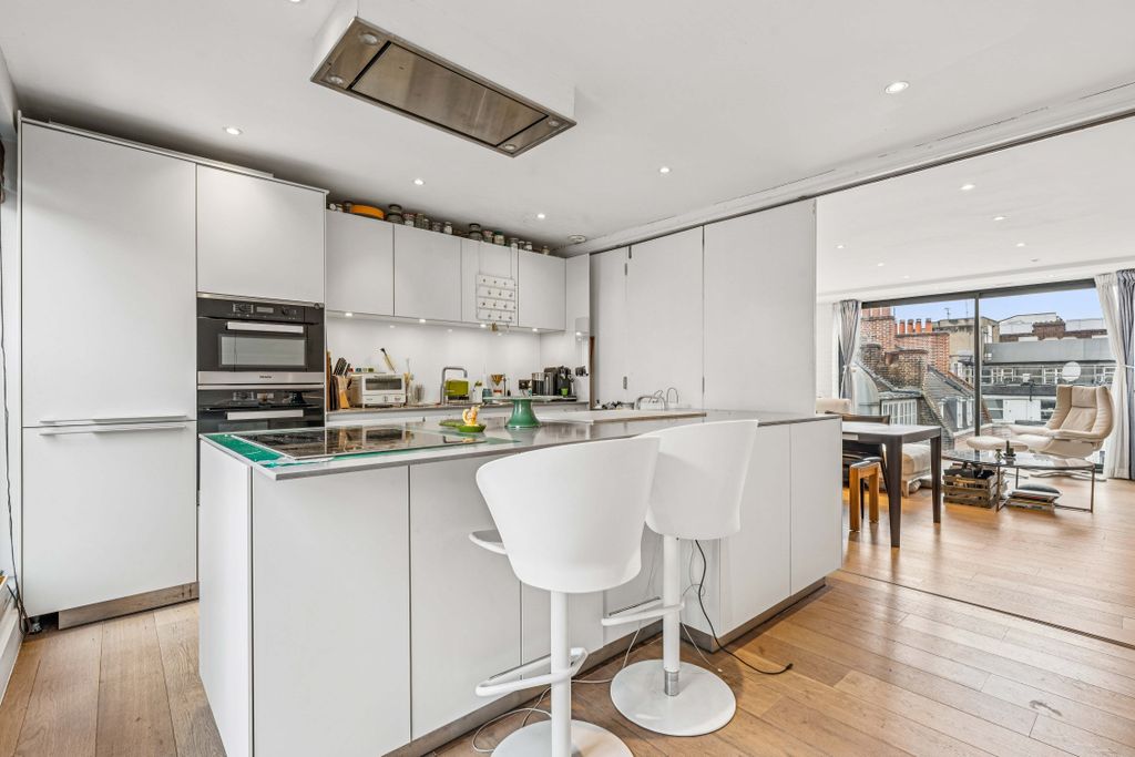 Property photo 2 of 9 11 (2).Jpg