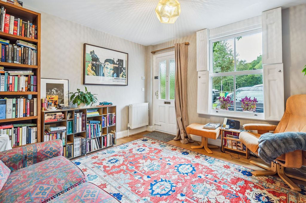 Property photo 2 of 15