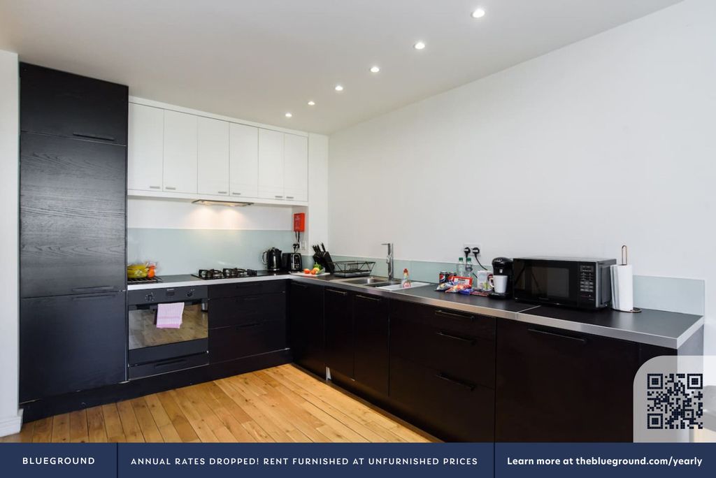 Property photo 3 of 38 Fully Equipped Kitchen