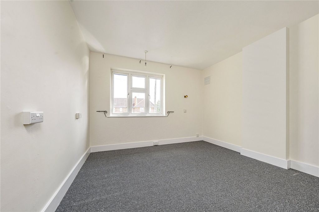 Property photo 3 of 13 Picture No. 16