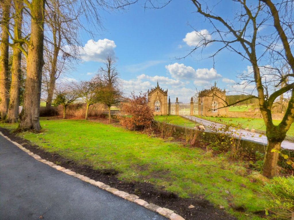 Property photo 3 of 19 P1180935.Jpg