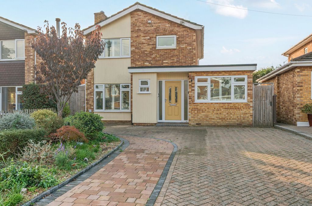 Property photo 1 of 14 1535888-3-1A1539F...
