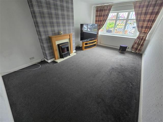 Property photo 2 of 6 Living Room