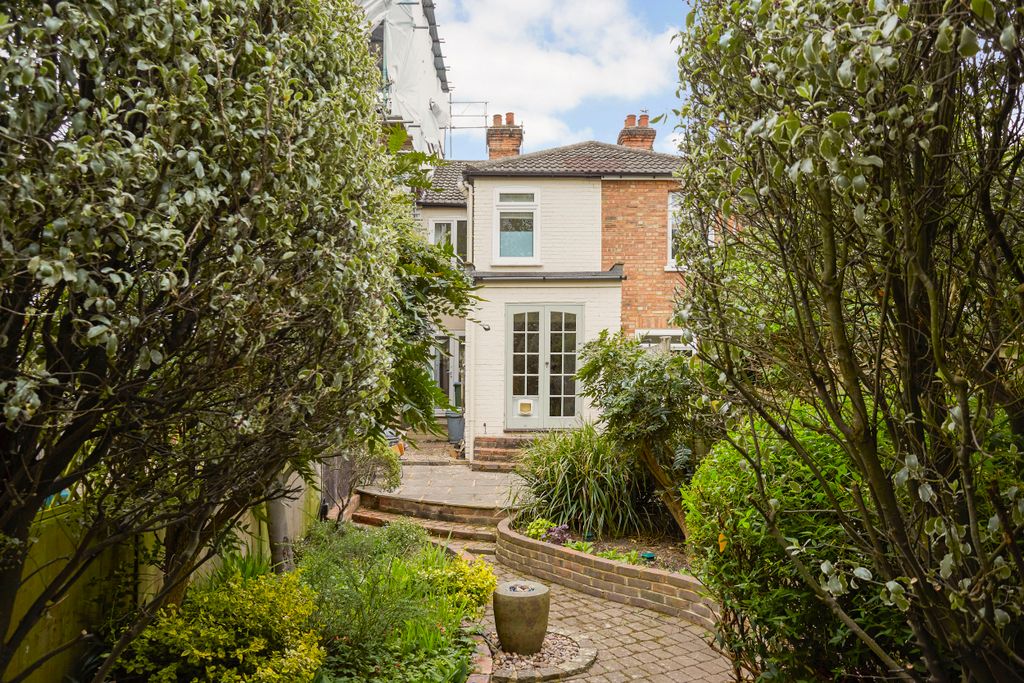 Property photo 1 of 10 1