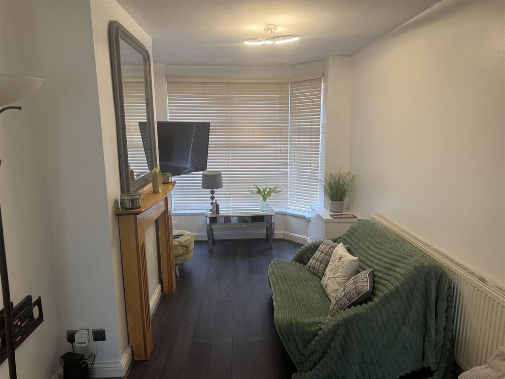 Property photo 3 of 8 Img_7183.Jpeg