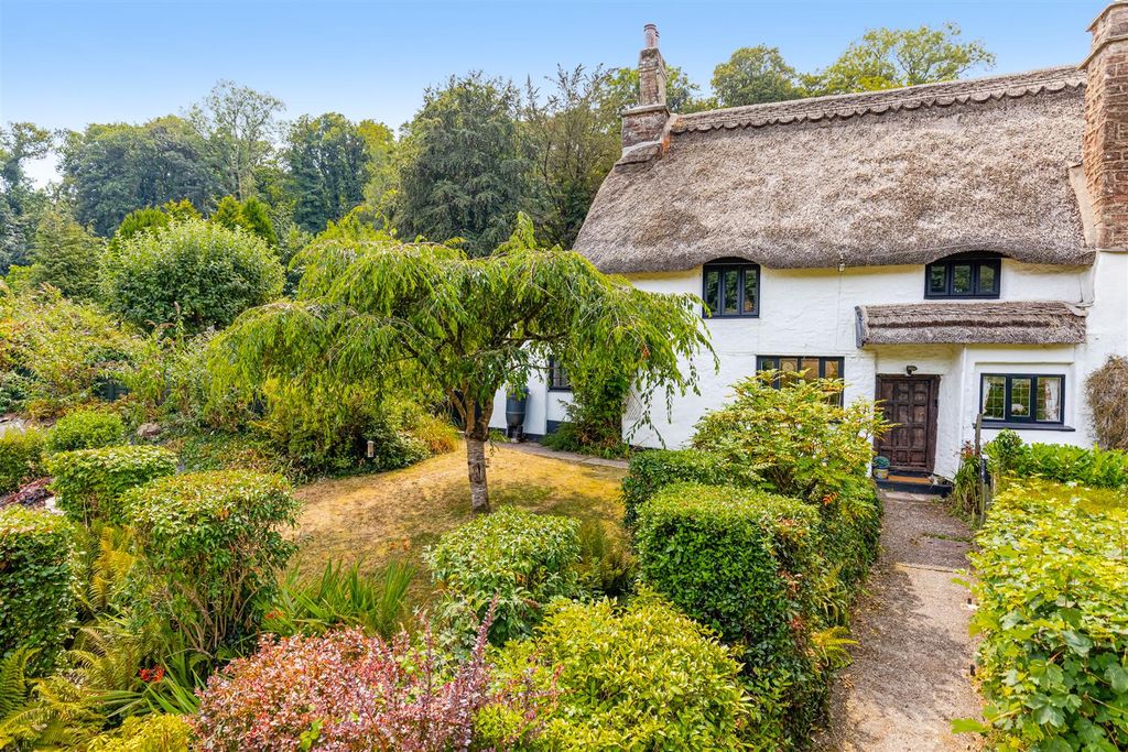 Property photo 2 of 29 A05 - Lanscombe Farm Cockington, Torquay - 260723.