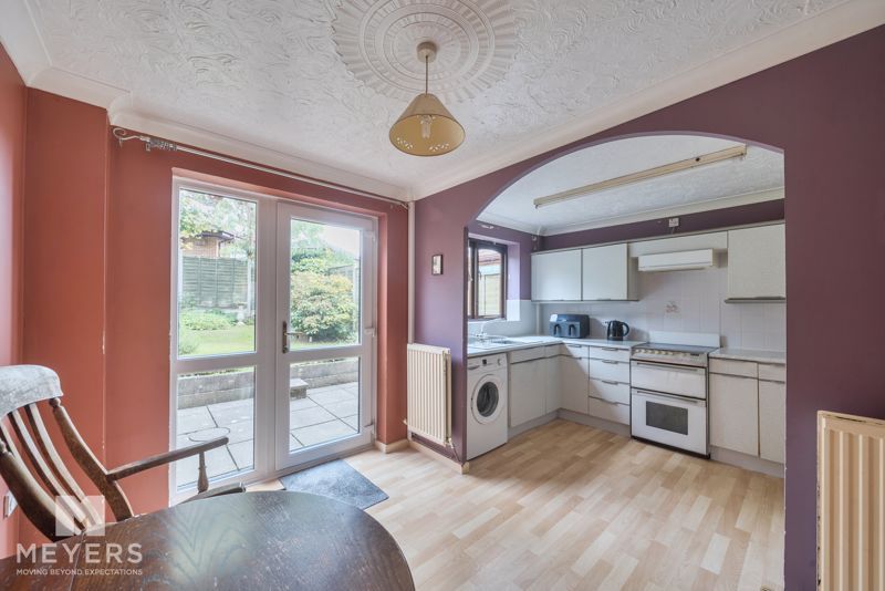 Property photo 3 of 20 Photo 10