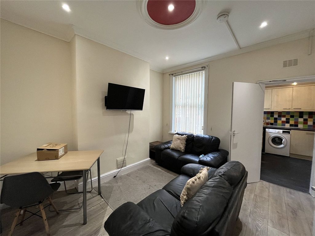 Property photo 3 of 11 Picture No. 03