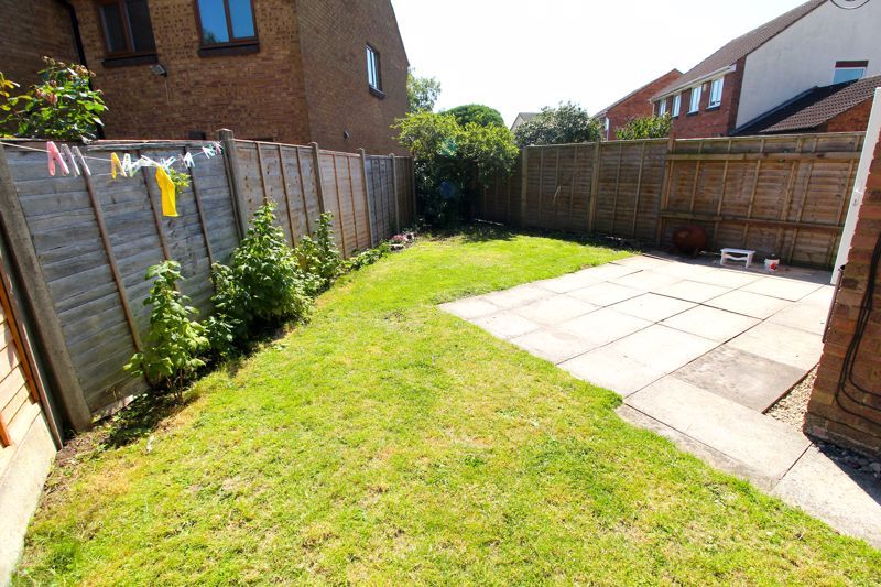 Property photo 3 of 12 Garden