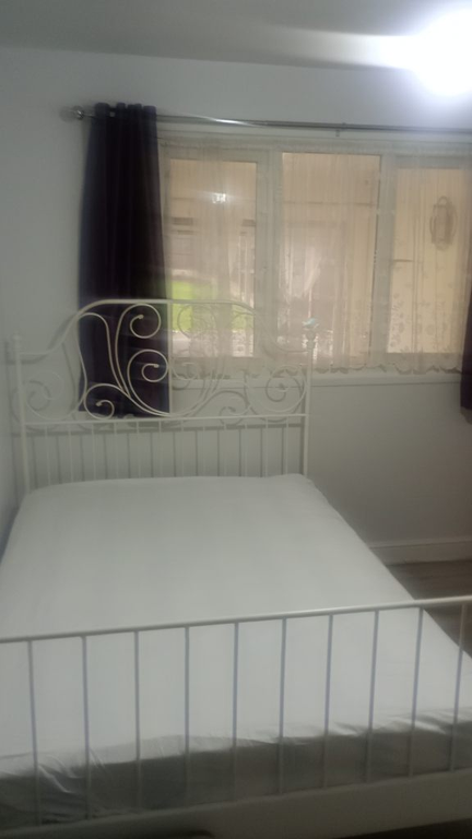 Property photo 2 of 8